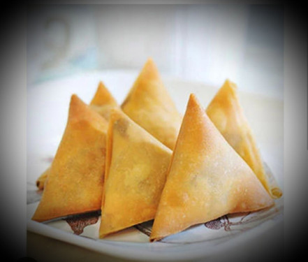 Veg Samosa 4Pic