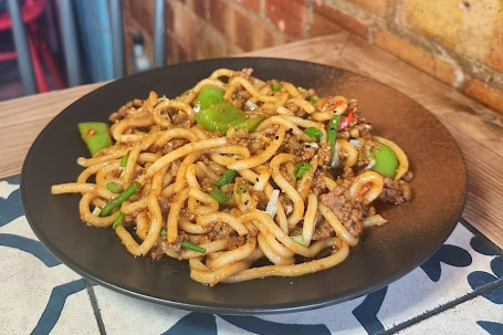 Spicy Sukiyaki Beef Udon Noodles