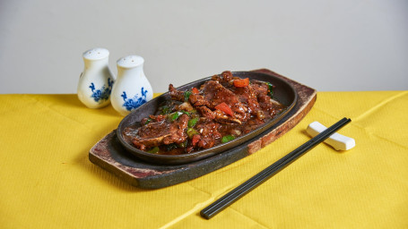 55 Sizzling Beef Ribs With Black Pepper Sauce Tiě Bǎn Hēi Jiāo Niú Xiǎo Pái