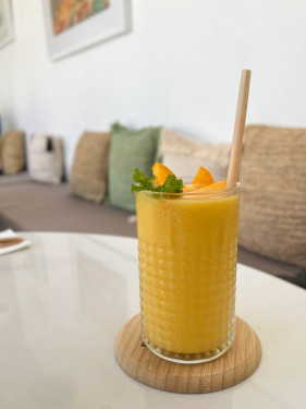 Smoothie Z Pomarańczą I Mango