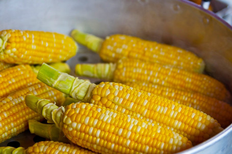 Złocisty Smażony Baby Corn