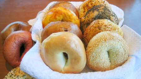 1 Baker's Dozen Assorted Bagels