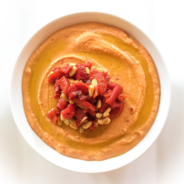 Ostry Hummus