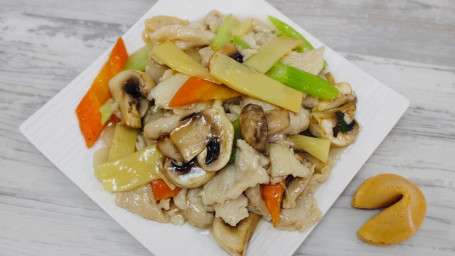 74. Moo Goo Gai Pan