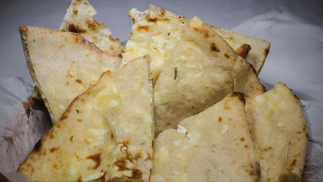 Cheese (Paneer) Naan