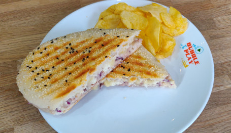 Tuna Melt (Tuna Mayo, Red Onion, Cheese Crisps)